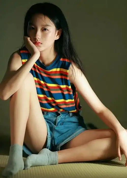 即看影视热搜作品缩略图